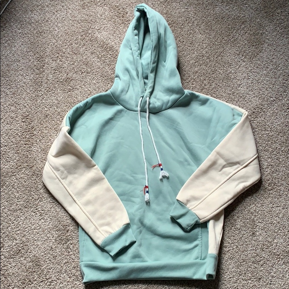 Aquamarine & white pullover